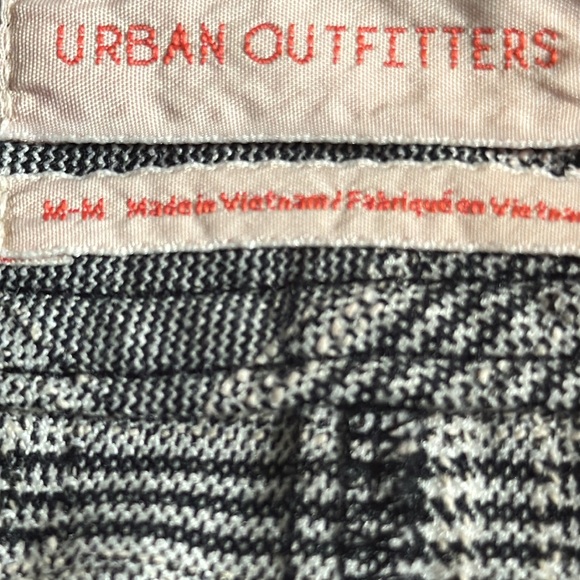 Urban Outfitters Plaid Mini Skirt with Buttons Womens medium Grey White Black - Picture 6 of 7